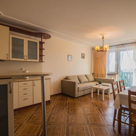 Pionow Rodzinne Apartamenty Urocza 10 Krynica Morska Luaran gambar