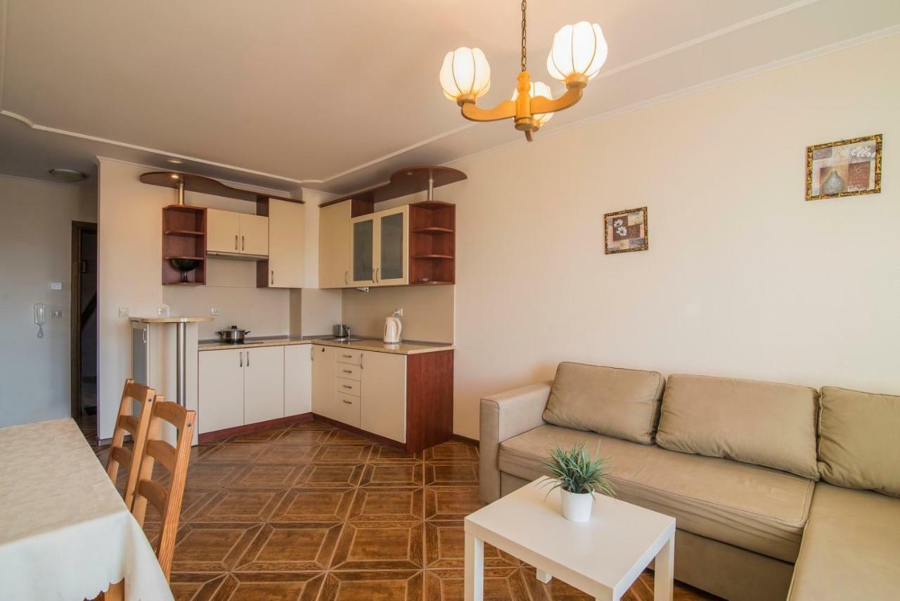 Pionow Rodzinne Apartamenty Urocza 10 Krynica Morska Luaran gambar