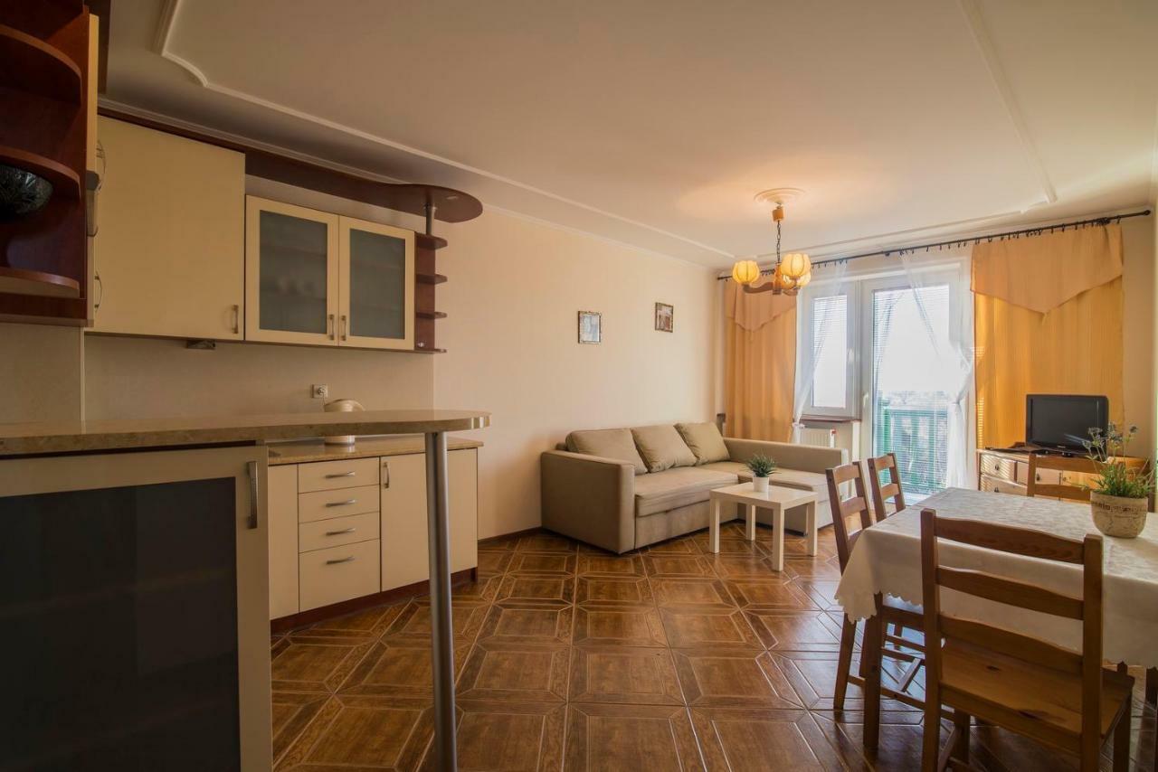 Pionow Rodzinne Apartamenty Urocza 10 Krynica Morska Luaran gambar