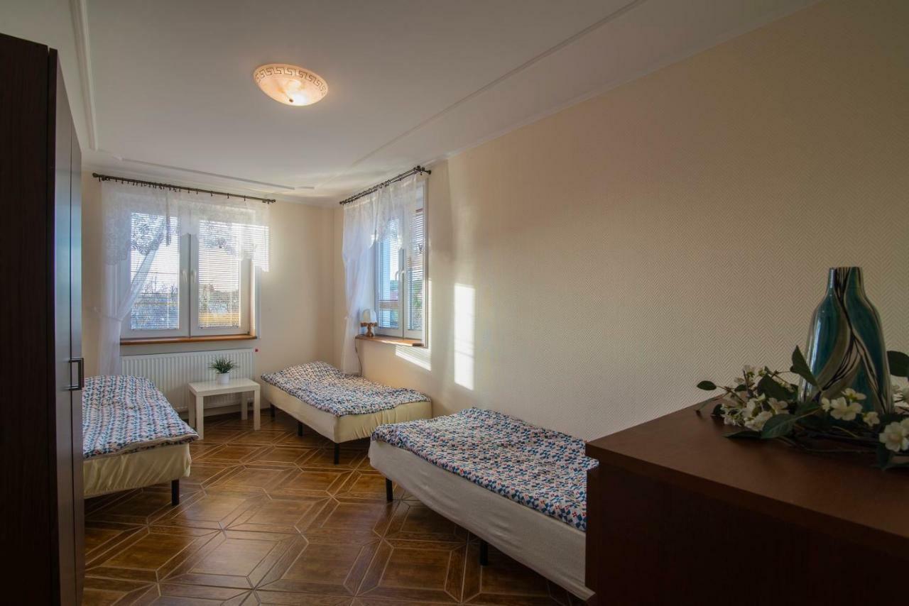 Pionow Rodzinne Apartamenty Urocza 10 Krynica Morska Luaran gambar
