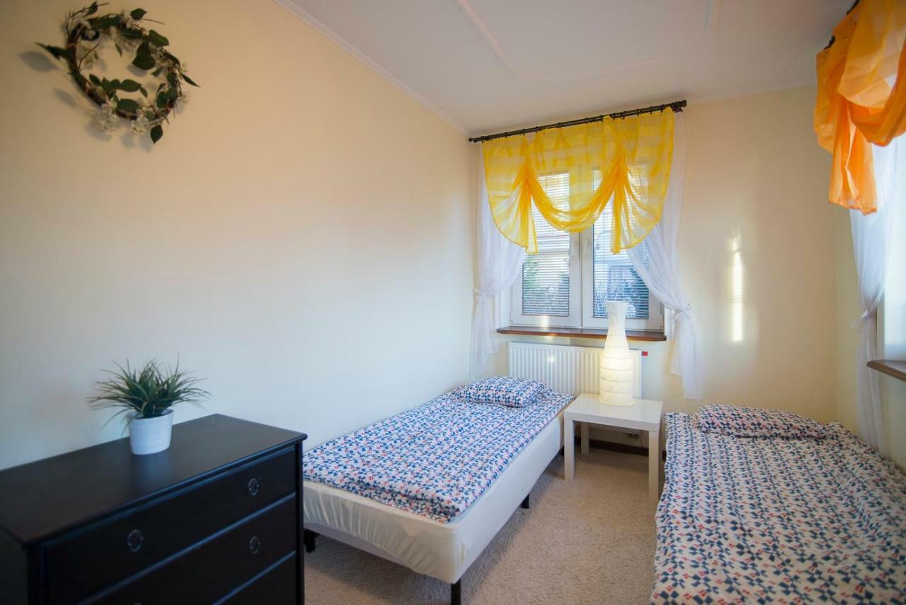 Pionow Rodzinne Apartamenty Urocza 10 Krynica Morska Luaran gambar